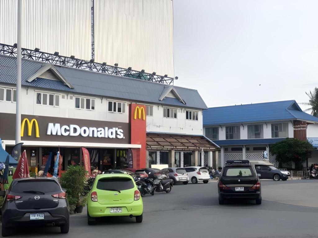 Tontalay Hotel Bangsaen Zewnętrze zdjęcie
