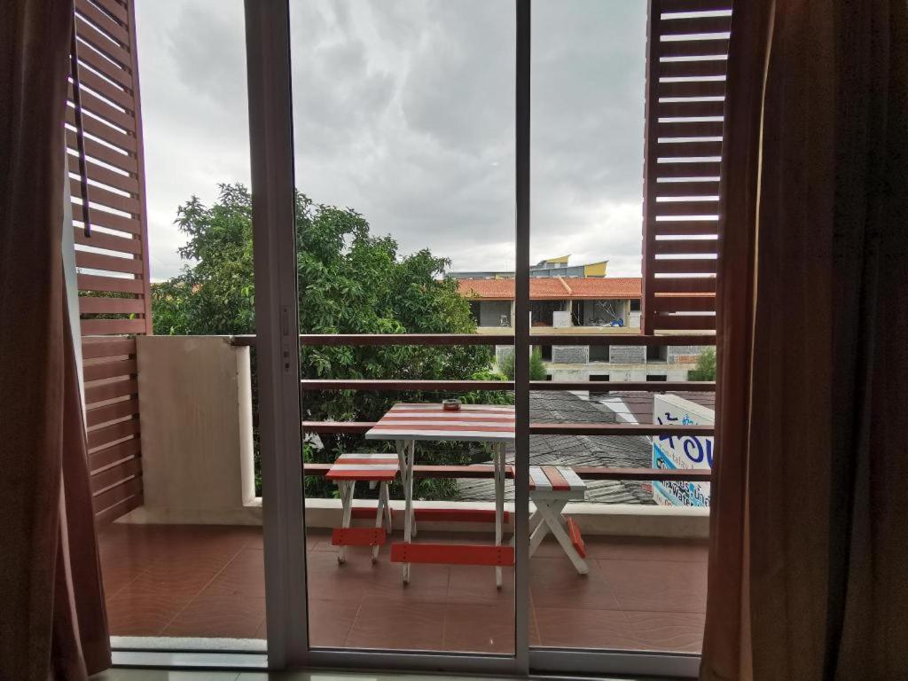Tontalay Hotel Bangsaen Zewnętrze zdjęcie