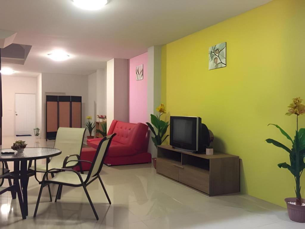 Tontalay Hotel Bangsaen Zewnętrze zdjęcie