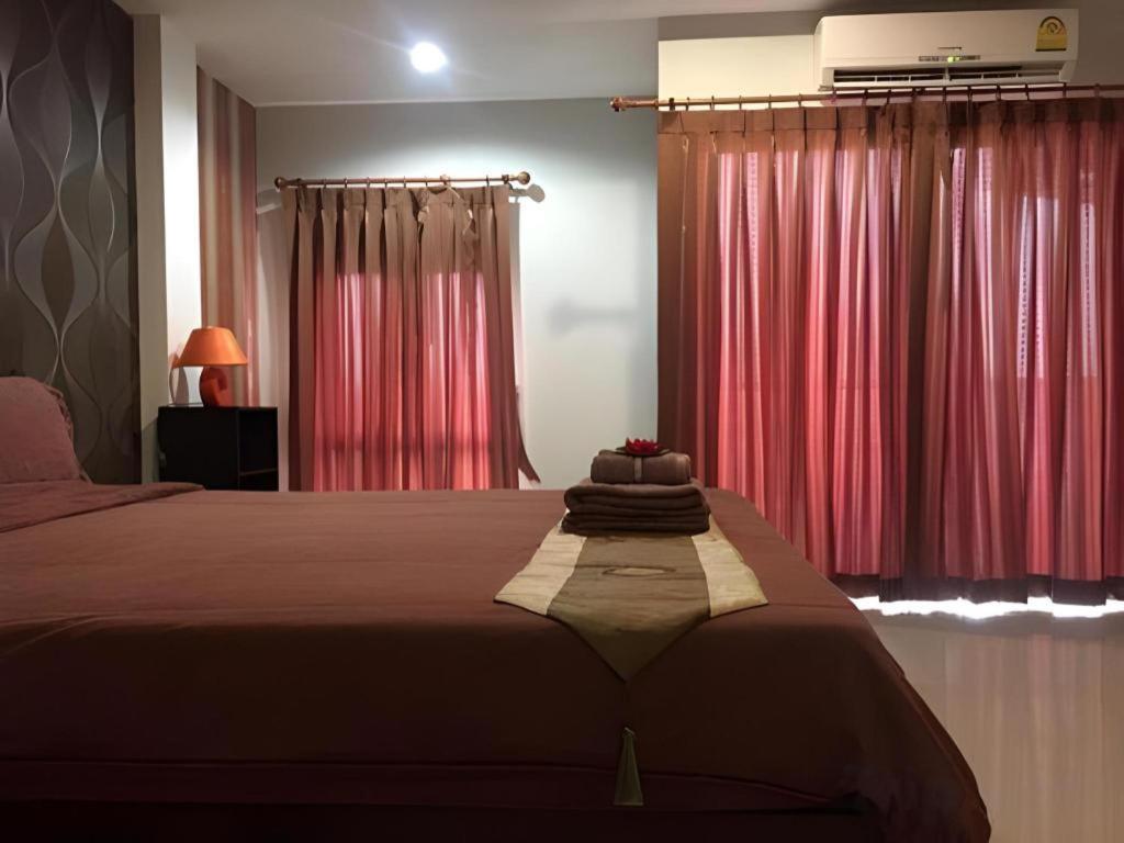 Tontalay Hotel Bangsaen Zewnętrze zdjęcie